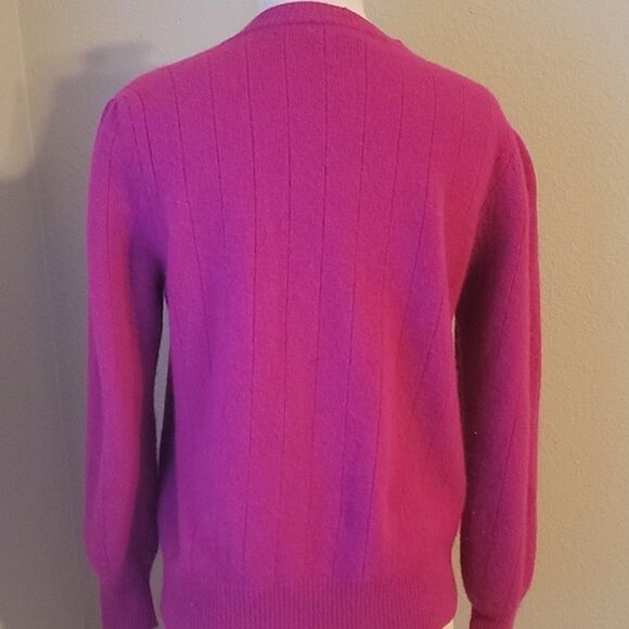 Vintage Adele Joyce lambwood /angora cardigan size large. - Picture 4 of 9